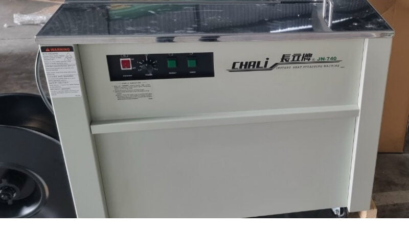 máy đóng đai thùng JN740