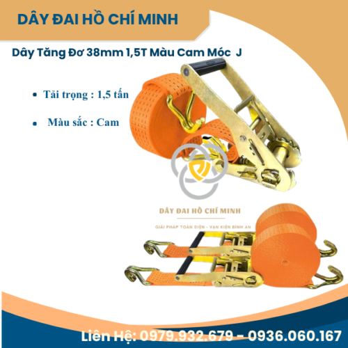 Dây được bố trí gọn gàng, một đầu cố định với tăng đơ, đầu còn lại là dây dài để luồn và siết. Khi nhìn vào hình, dễ thấy sự chắc chắn, chuyên dụng cho việc chằng buộc hàng hóa trên xe tải, container hoặc trong kho.
