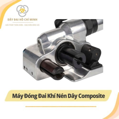 Cận cảnh đầu máy đóng đai khí nén dây composite dùng trong đóng gói hàng hóa