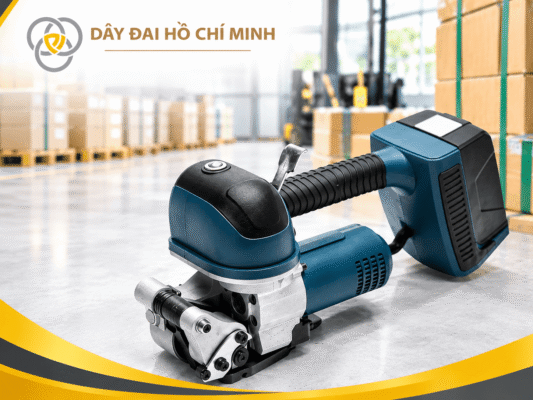 Máy đóng đai dùng pin DD25A màu xanh đen dùng để siết và hàn dây đai đóng gói hàng hóa